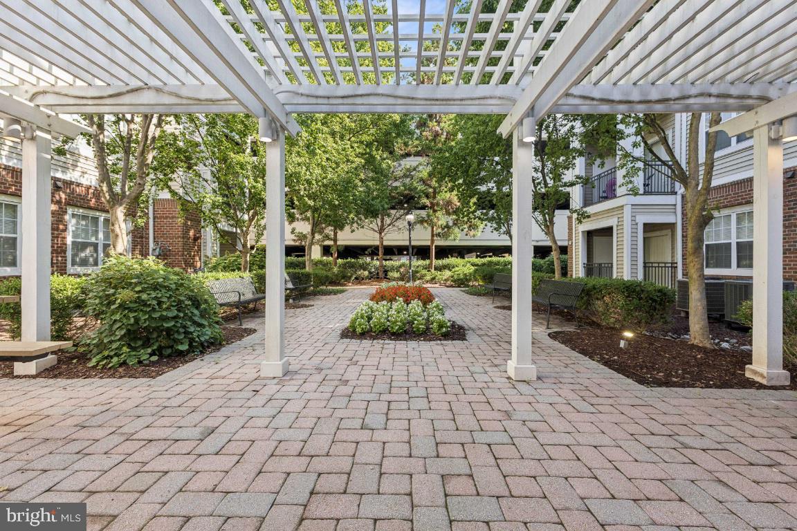 12909 CENTRE PARK CIR #107, HERNDON, Virginia 20171, 1 Bedroom Bedrooms, ,1 BathroomBathrooms,Residential,For sale,12909 CENTRE PARK CIR #107,VAFX2256218 MLS # VAFX2256218