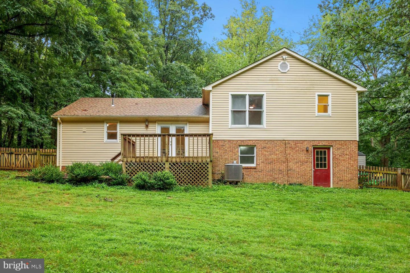 60 HIGH KNOB CT, FRONT ROYAL, Virginia 22630, 4 Bedrooms Bedrooms, ,3 BathroomsBathrooms,Residential,For sale,60 HIGH KNOB CT,VAWR2011736 MLS # VAWR2011736