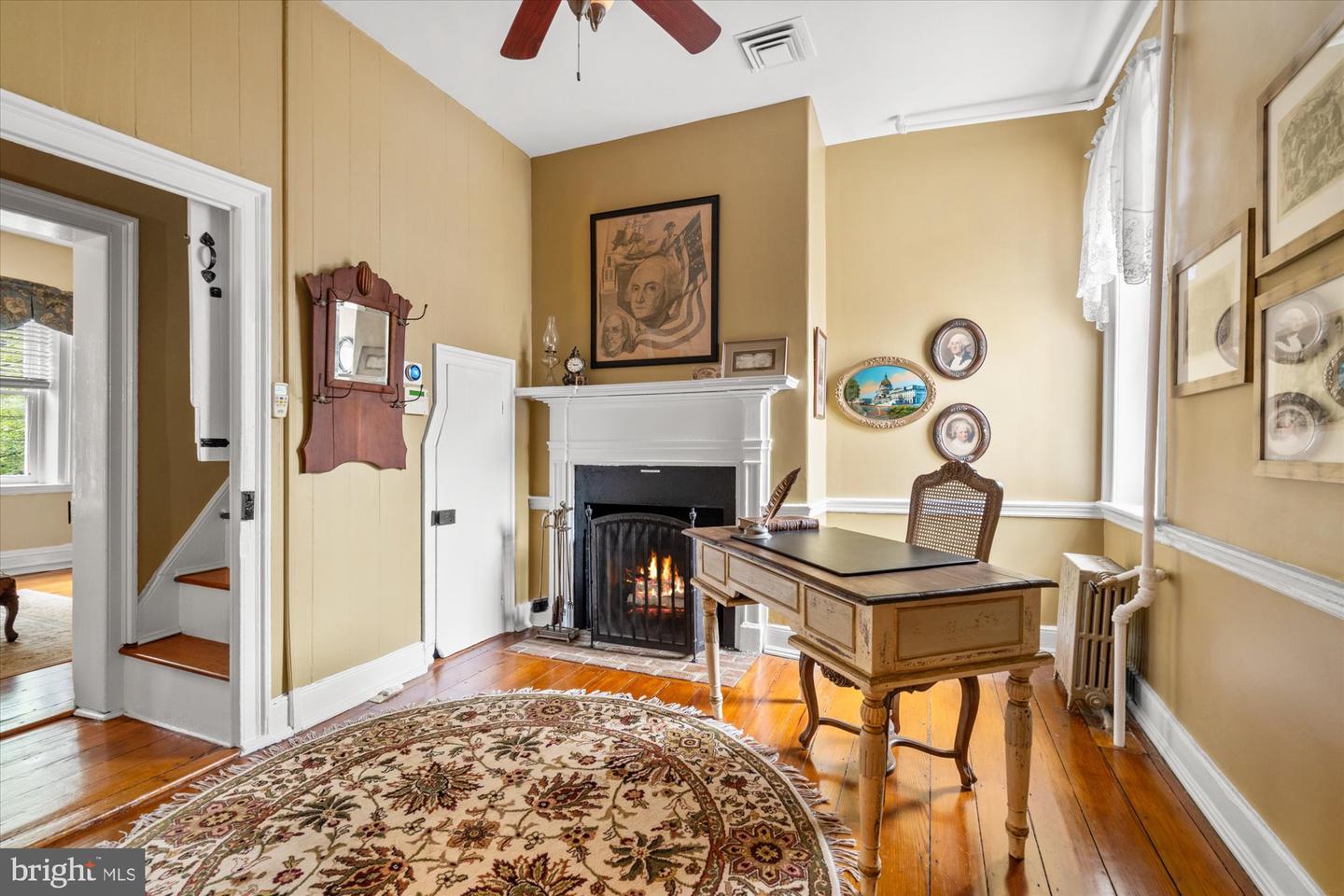 103 PRINCE ST, ALEXANDRIA, Virginia 22314, 2 Bedrooms Bedrooms, ,2 BathroomsBathrooms,Residential,For sale,103 PRINCE ST,VAAX2047660 MLS # VAAX2047660