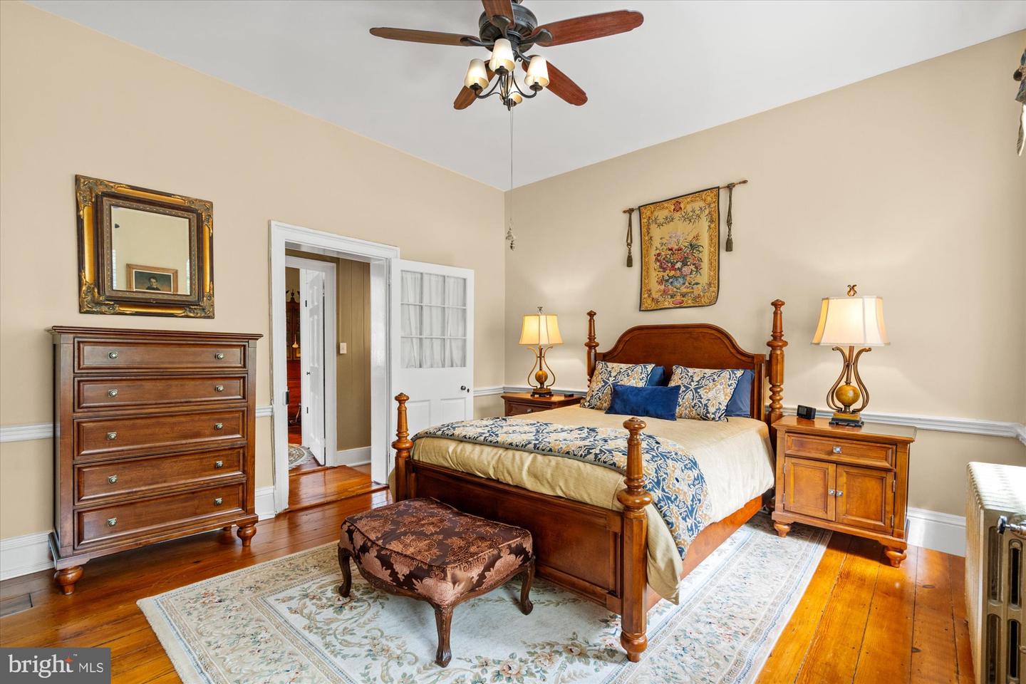103 PRINCE ST, ALEXANDRIA, Virginia 22314, 2 Bedrooms Bedrooms, ,2 BathroomsBathrooms,Residential,For sale,103 PRINCE ST,VAAX2047660 MLS # VAAX2047660