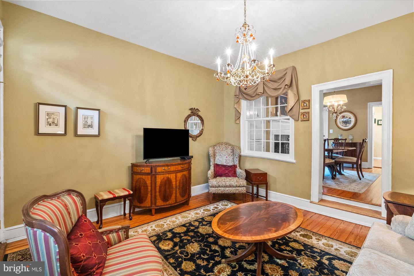 103 PRINCE ST, ALEXANDRIA, Virginia 22314, 2 Bedrooms Bedrooms, ,2 BathroomsBathrooms,Residential,For sale,103 PRINCE ST,VAAX2047660 MLS # VAAX2047660