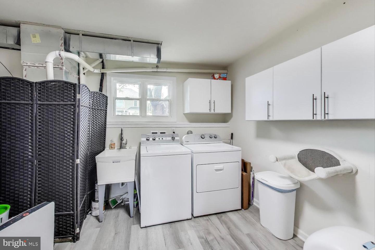 5408 DANVILLE ST, SPRINGFIELD, Virginia 22151, 5 Bedrooms Bedrooms, ,3 BathroomsBathrooms,Residential,For sale,5408 DANVILLE ST,VAFX2256482 MLS # VAFX2256482