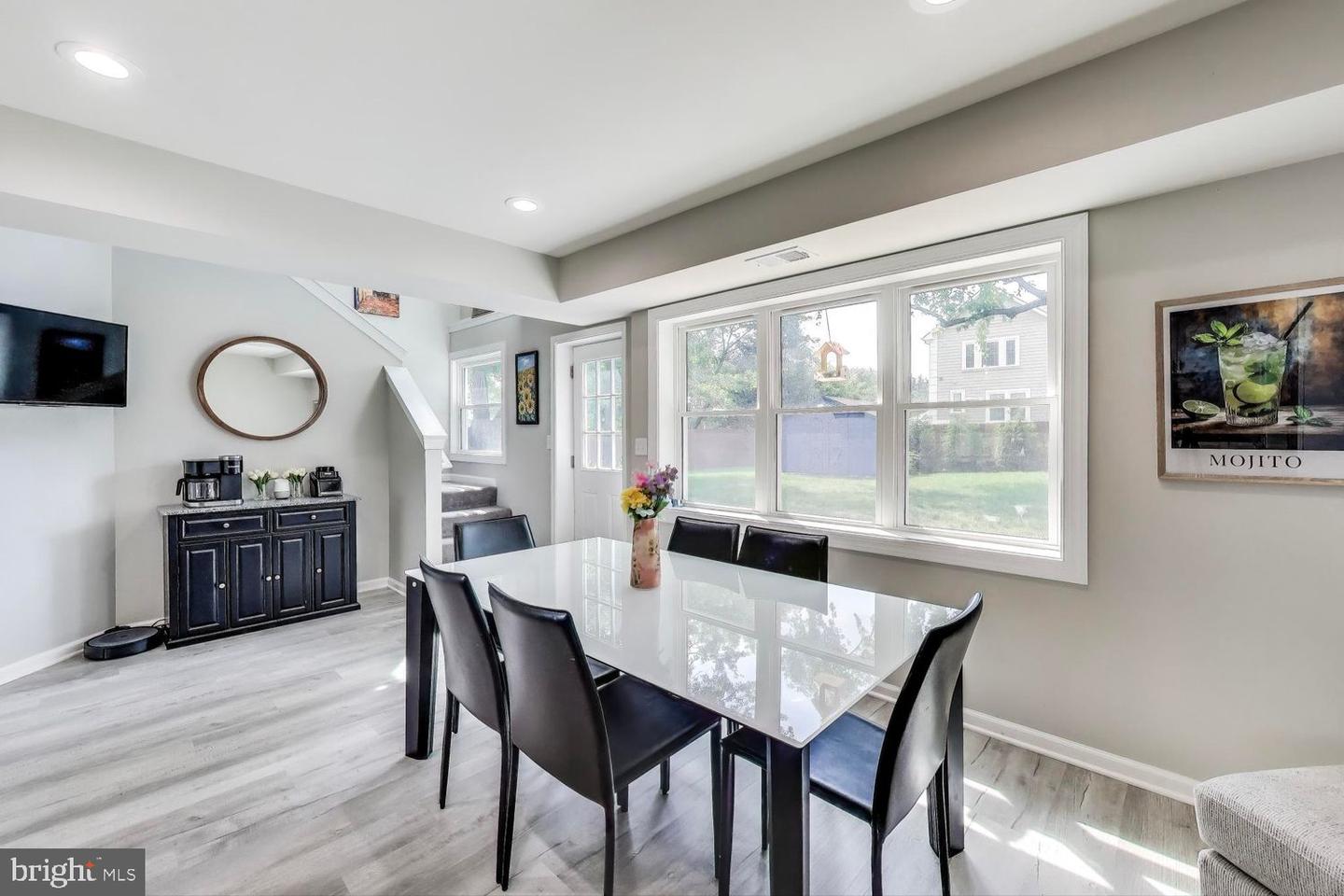 5408 DANVILLE ST, SPRINGFIELD, Virginia 22151, 5 Bedrooms Bedrooms, ,3 BathroomsBathrooms,Residential,For sale,5408 DANVILLE ST,VAFX2256482 MLS # VAFX2256482