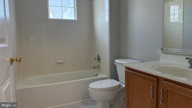 42721 CENTER ST, CHANTILLY, Virginia 20152, 4 Bedrooms Bedrooms, ,3 BathroomsBathrooms,Residential,For sale,42721 CENTER ST,VALO2102802 MLS # VALO2102802
