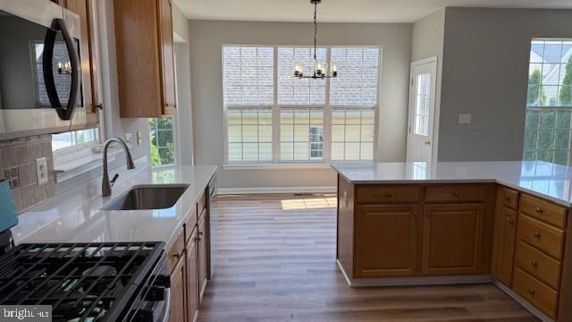 42721 CENTER ST, CHANTILLY, Virginia 20152, 4 Bedrooms Bedrooms, ,3 BathroomsBathrooms,Residential,For sale,42721 CENTER ST,VALO2102802 MLS # VALO2102802
