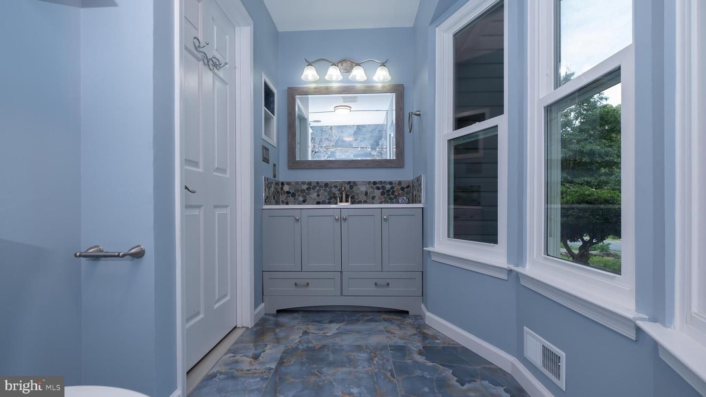 10800 CRESTWOOD DR, SPOTSYLVANIA, Virginia 22553, 3 Bedrooms Bedrooms, ,2 BathroomsBathrooms,Residential,For sale,10800 CRESTWOOD DR,VASP2034830 MLS # VASP2034830