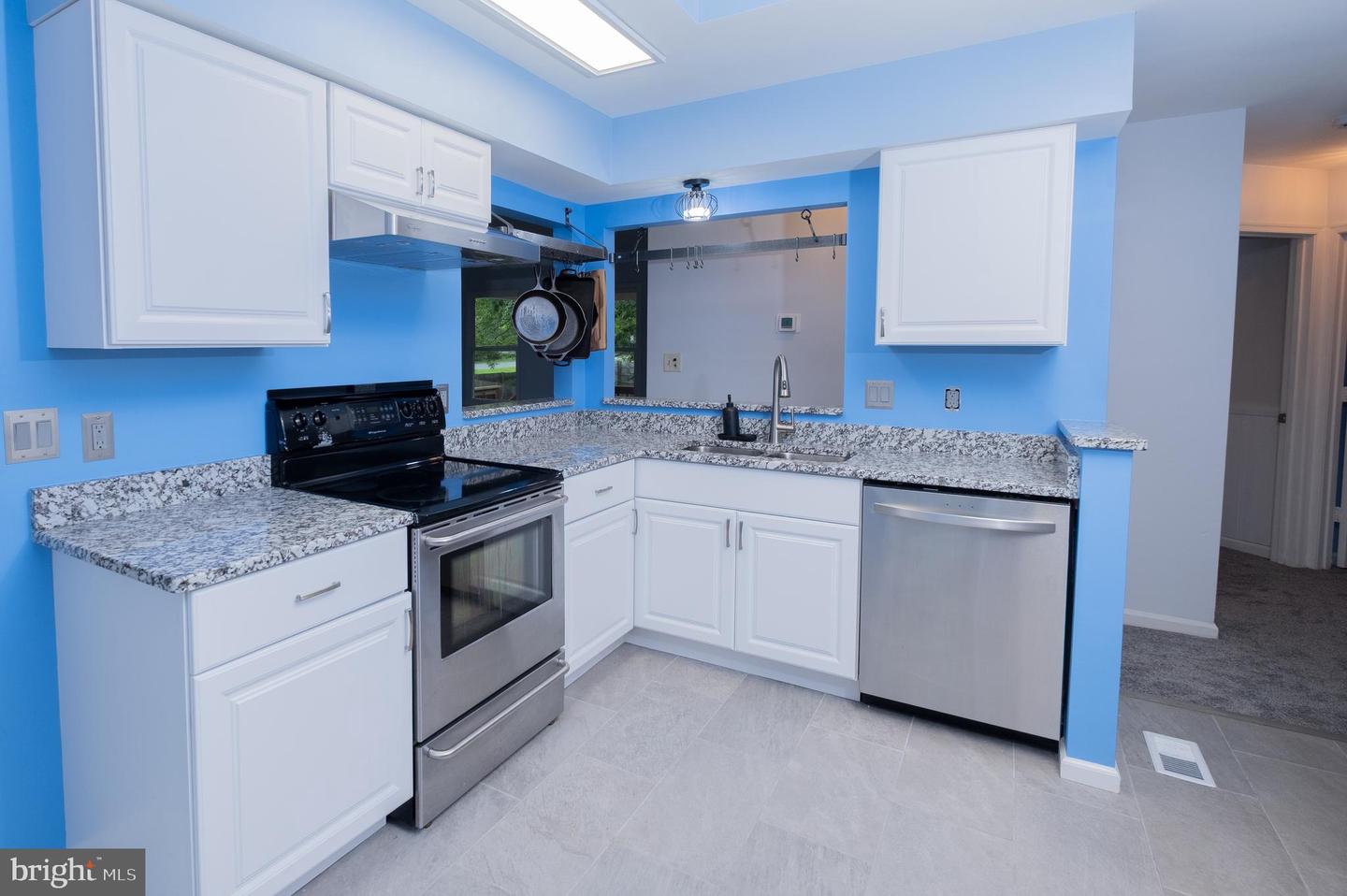 10800 CRESTWOOD DR, SPOTSYLVANIA, Virginia 22553, 3 Bedrooms Bedrooms, ,2 BathroomsBathrooms,Residential,For sale,10800 CRESTWOOD DR,VASP2034830 MLS # VASP2034830