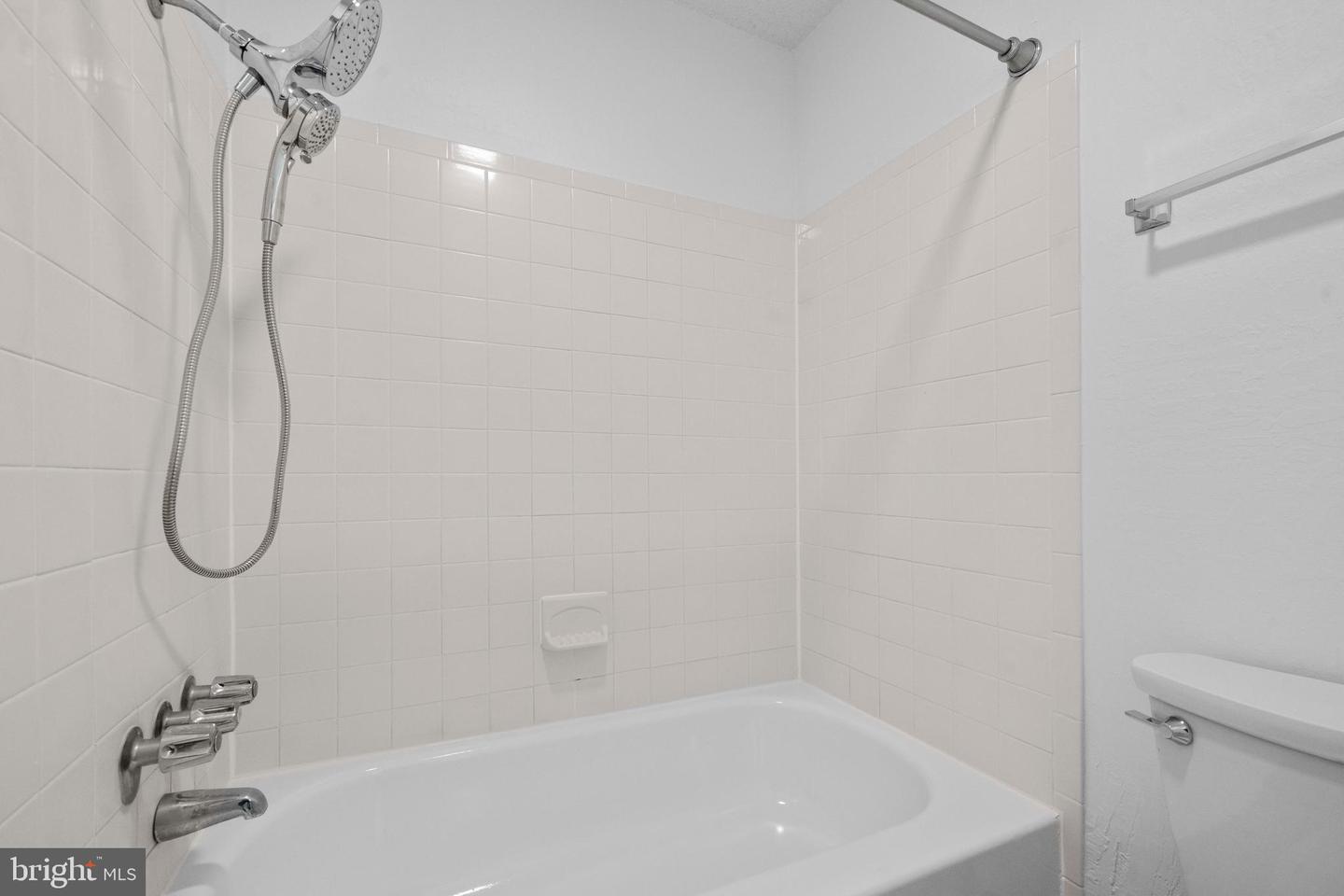 60 S VAN DORN ST #503, ALEXANDRIA, Virginia 22304, ,1 BathroomBathrooms,Residential,For sale,60 S VAN DORN ST #503,VAAX2047696 MLS # VAAX2047696
