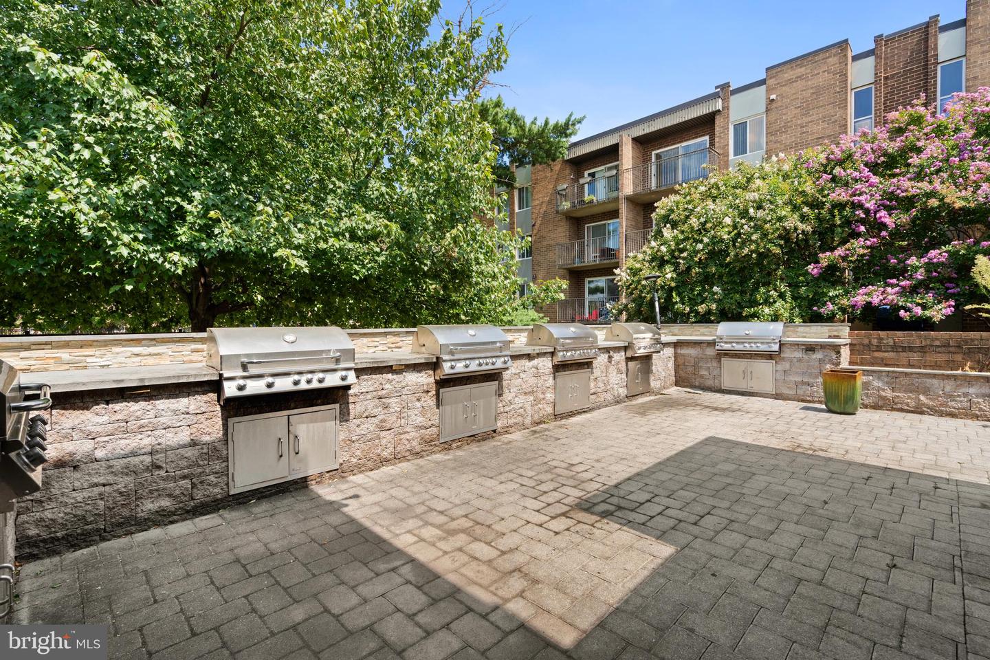 60 S VAN DORN ST #503, ALEXANDRIA, Virginia 22304, ,1 BathroomBathrooms,Residential,For sale,60 S VAN DORN ST #503,VAAX2047696 MLS # VAAX2047696