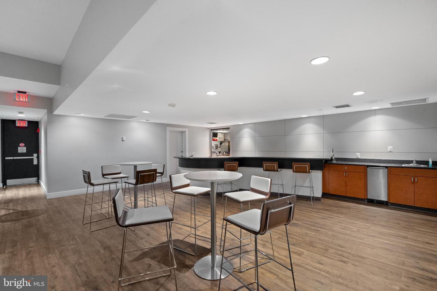 60 S VAN DORN ST #503, ALEXANDRIA, Virginia 22304, ,1 BathroomBathrooms,Residential,For sale,60 S VAN DORN ST #503,VAAX2047696 MLS # VAAX2047696