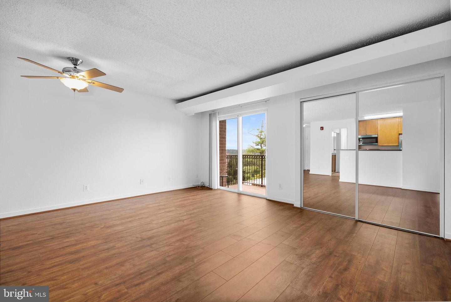 60 S VAN DORN ST #503, ALEXANDRIA, Virginia 22304, ,1 BathroomBathrooms,Residential,For sale,60 S VAN DORN ST #503,VAAX2047696 MLS # VAAX2047696