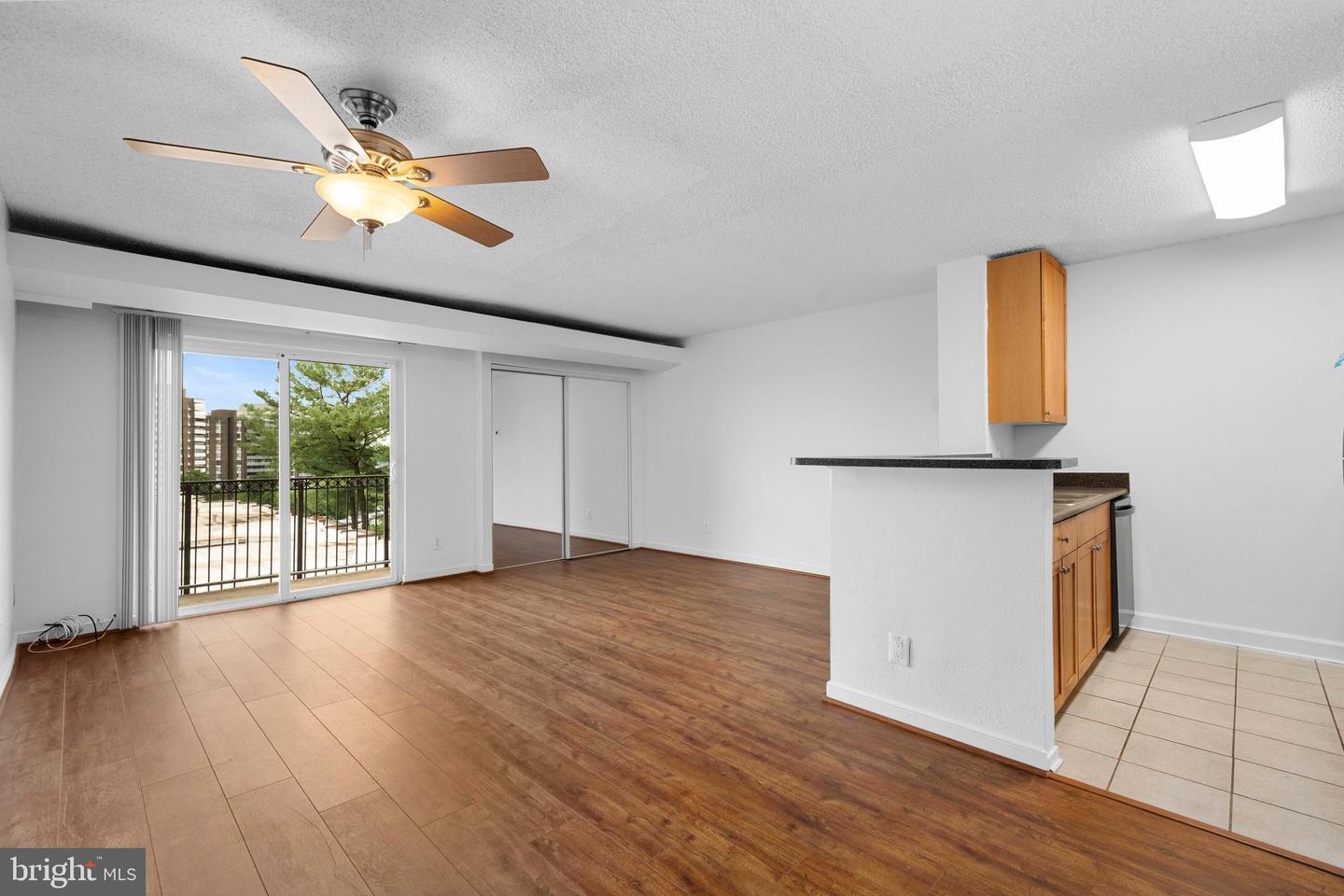 60 S VAN DORN ST #503, ALEXANDRIA, Virginia 22304, ,1 BathroomBathrooms,Residential,For sale,60 S VAN DORN ST #503,VAAX2047696 MLS # VAAX2047696