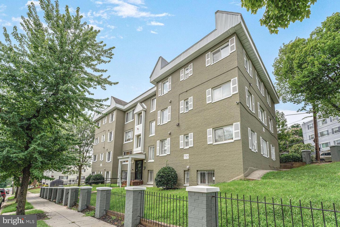 750 BARNABY ST SE #201, WASHINGTON, District Of Columbia 20032, 2 Bedrooms Bedrooms, ,1 BathroomBathrooms,Residential,For sale,750 BARNABY ST SE #201,DCDC2211438 MLS # DCDC2211438