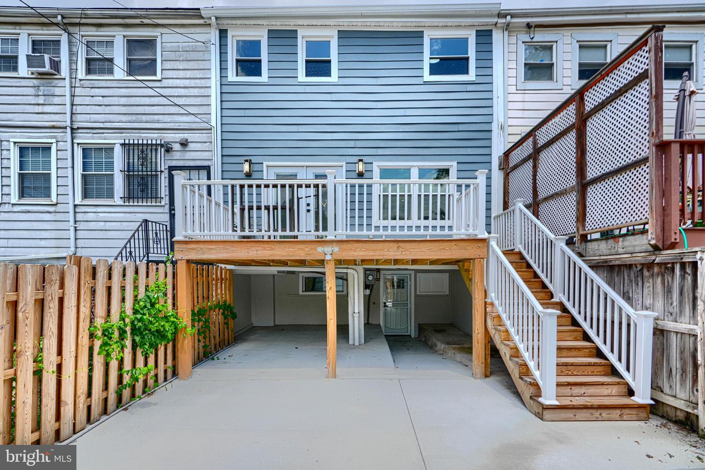 11 EVARTS ST NE, WASHINGTON, District Of Columbia 20002, 3 Bedrooms Bedrooms, 11 Rooms Rooms,3 BathroomsBathrooms,Residential,For sale,11 EVARTS ST NE,DCDC2211482 MLS # DCDC2211482