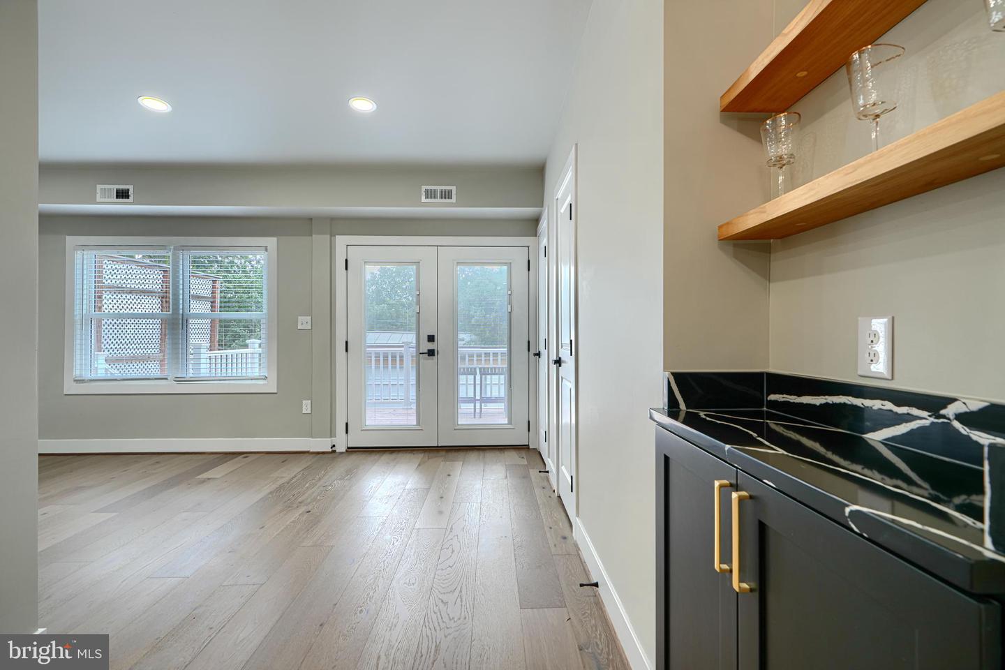 11 EVARTS ST NE, WASHINGTON, District Of Columbia 20002, 3 Bedrooms Bedrooms, 11 Rooms Rooms,3 BathroomsBathrooms,Residential,For sale,11 EVARTS ST NE,DCDC2211482 MLS # DCDC2211482