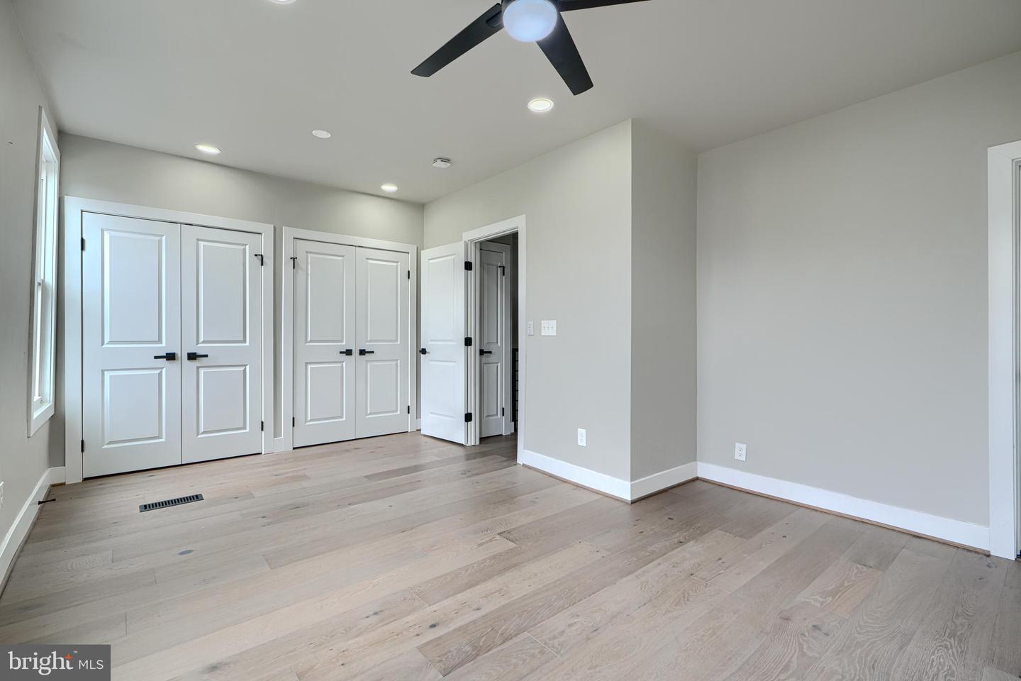 11 EVARTS ST NE, WASHINGTON, District Of Columbia 20002, 3 Bedrooms Bedrooms, 11 Rooms Rooms,3 BathroomsBathrooms,Residential,For sale,11 EVARTS ST NE,DCDC2211482 MLS # DCDC2211482