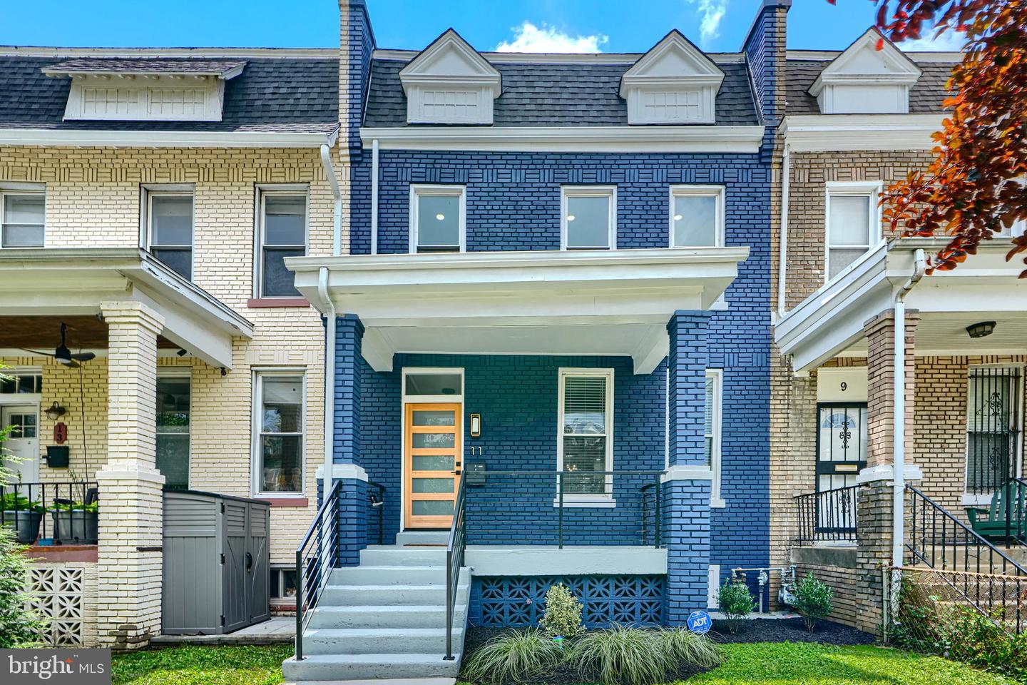 11 EVARTS ST NE, WASHINGTON, District Of Columbia 20002, 3 Bedrooms Bedrooms, 11 Rooms Rooms,3 BathroomsBathrooms,Residential,For sale,11 EVARTS ST NE,DCDC2211482 MLS # DCDC2211482