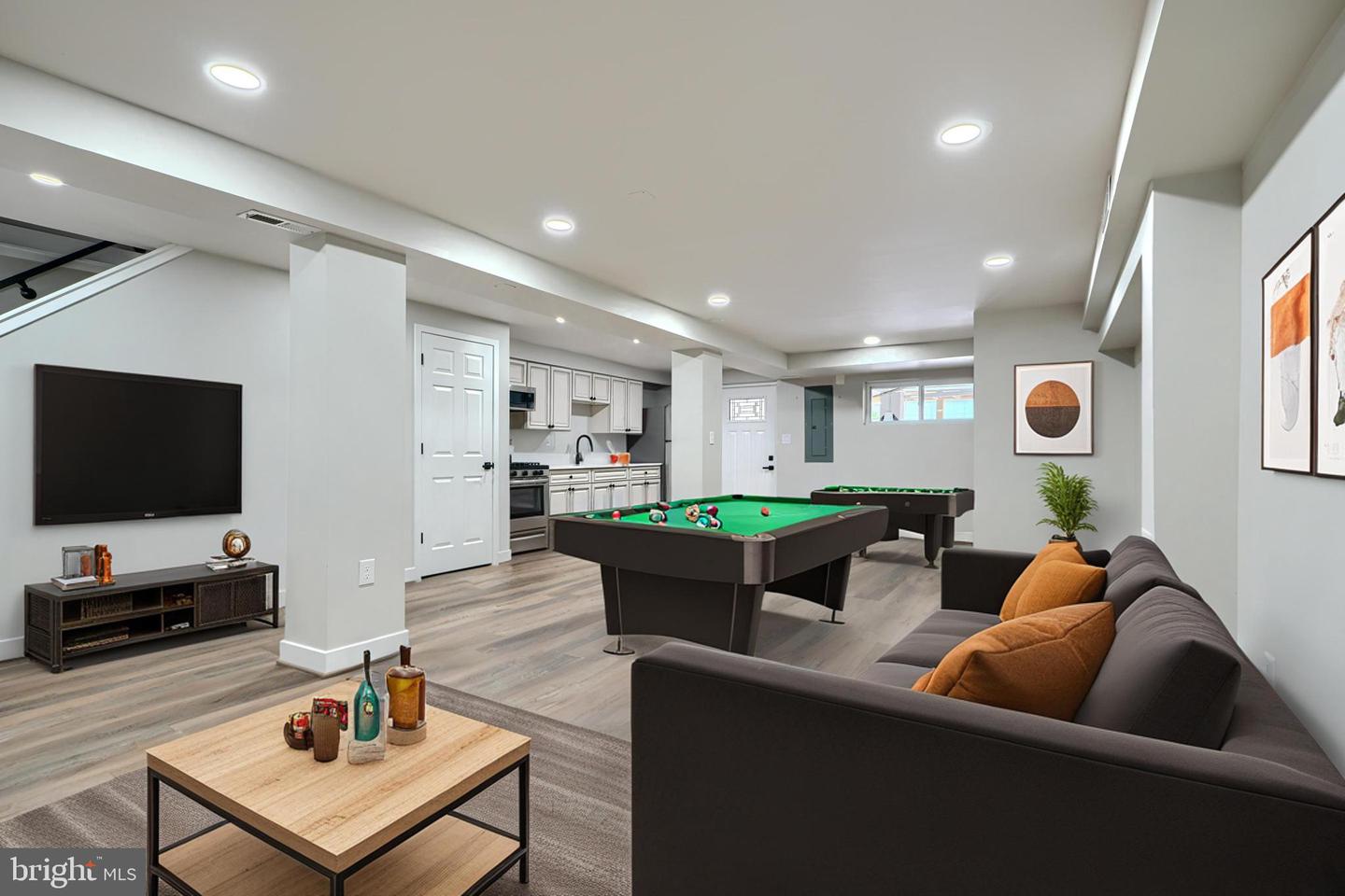 11 EVARTS ST NE, WASHINGTON, District Of Columbia 20002, 3 Bedrooms Bedrooms, 11 Rooms Rooms,3 BathroomsBathrooms,Residential,For sale,11 EVARTS ST NE,DCDC2211482 MLS # DCDC2211482