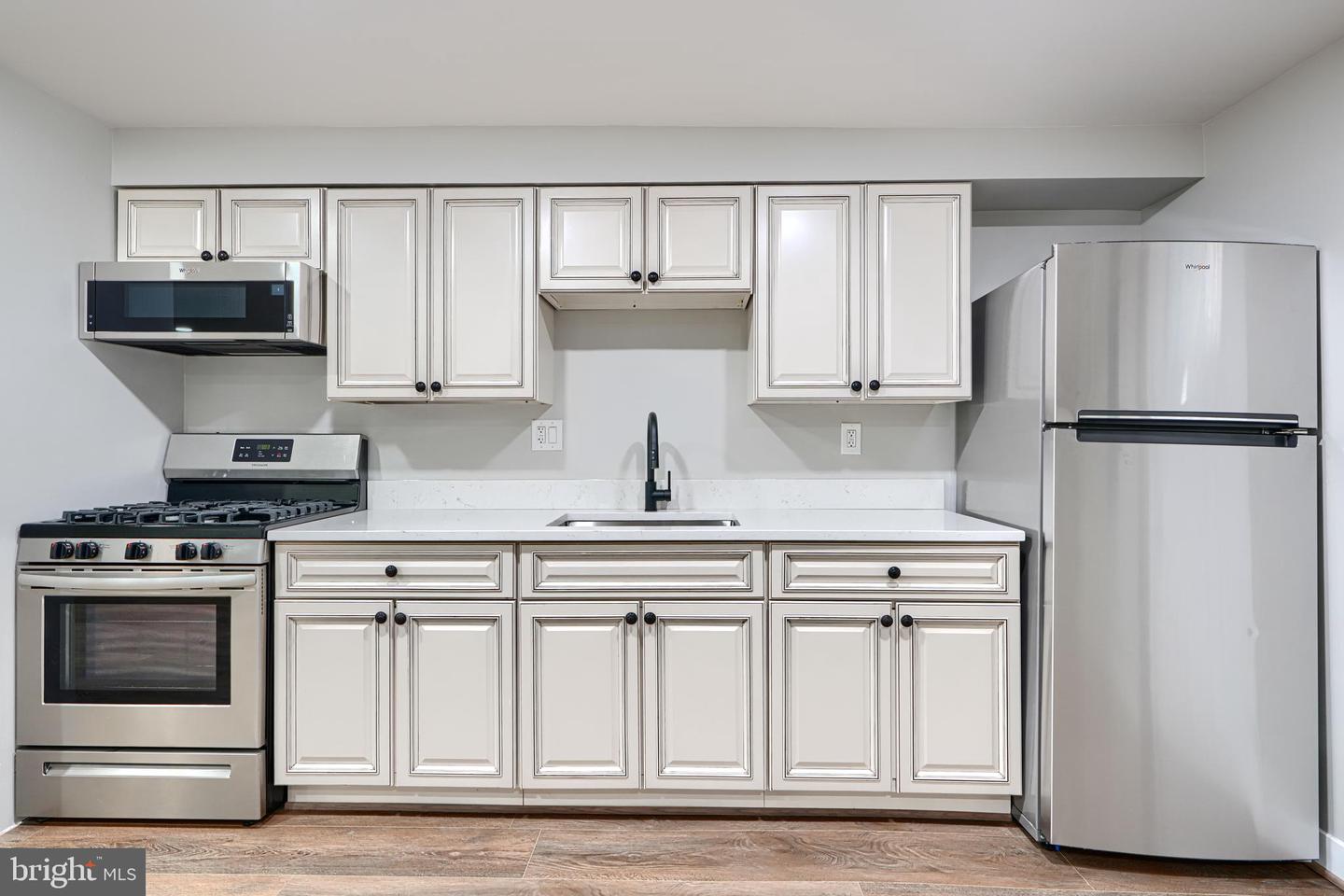 11 EVARTS ST NE, WASHINGTON, District Of Columbia 20002, 3 Bedrooms Bedrooms, 11 Rooms Rooms,3 BathroomsBathrooms,Residential,For sale,11 EVARTS ST NE,DCDC2211482 MLS # DCDC2211482