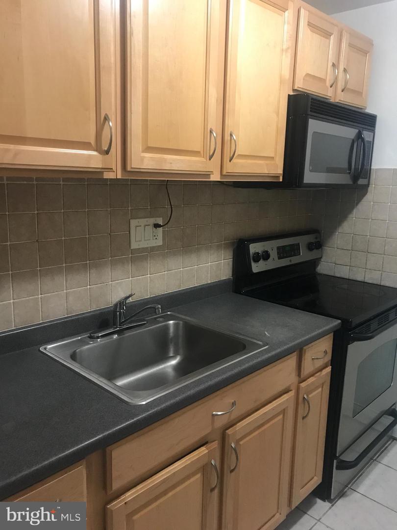 7503 PRINCE COLE CT, MANASSAS, Virginia 20111, 2 Bedrooms Bedrooms, ,1 BathroomBathrooms,Residential,For sale,7503 PRINCE COLE CT,VAPW2099754 MLS # VAPW2099754