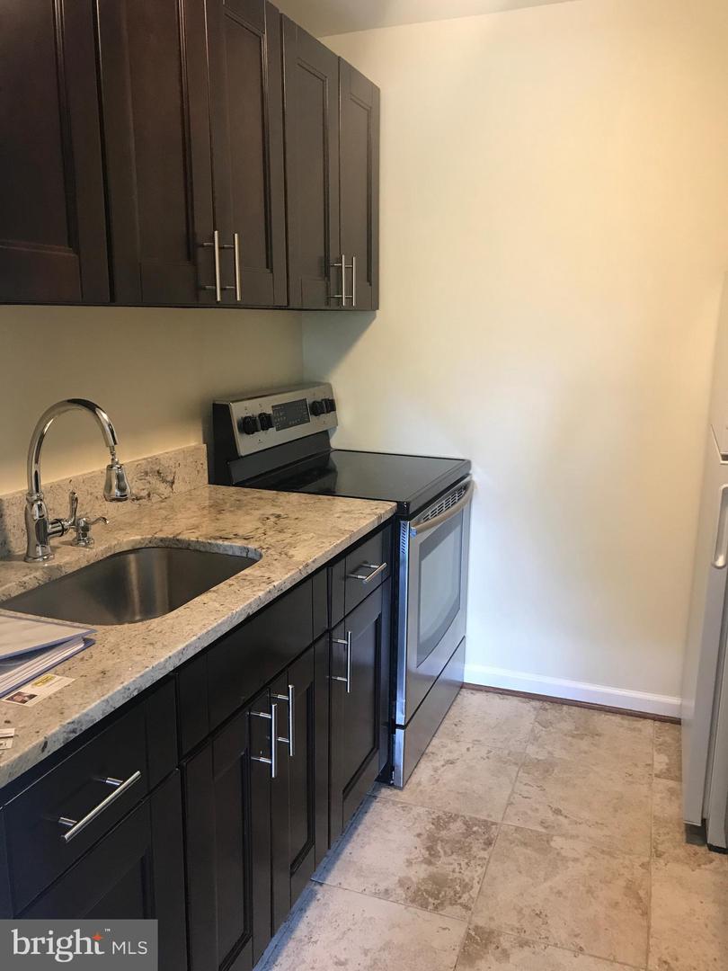 7507 PRINCE COLE CT #5, MANASSAS, Virginia 20111, 2 Bedrooms Bedrooms, ,1 BathroomBathrooms,Residential,For sale,7507 PRINCE COLE CT #5,VAPW2099756 MLS # VAPW2099756