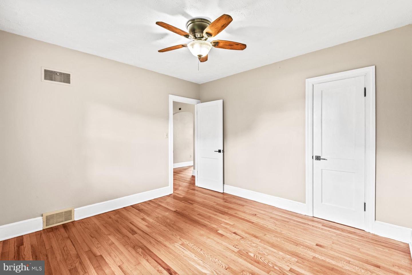 20568 RIDGE ROAD, COLONIAL BEACH, Virginia 22443, 3 Bedrooms Bedrooms, 8 Rooms Rooms,2 BathroomsBathrooms,Residential,For sale,20568 RIDGE ROAD,VAWE2009348 MLS # VAWE2009348