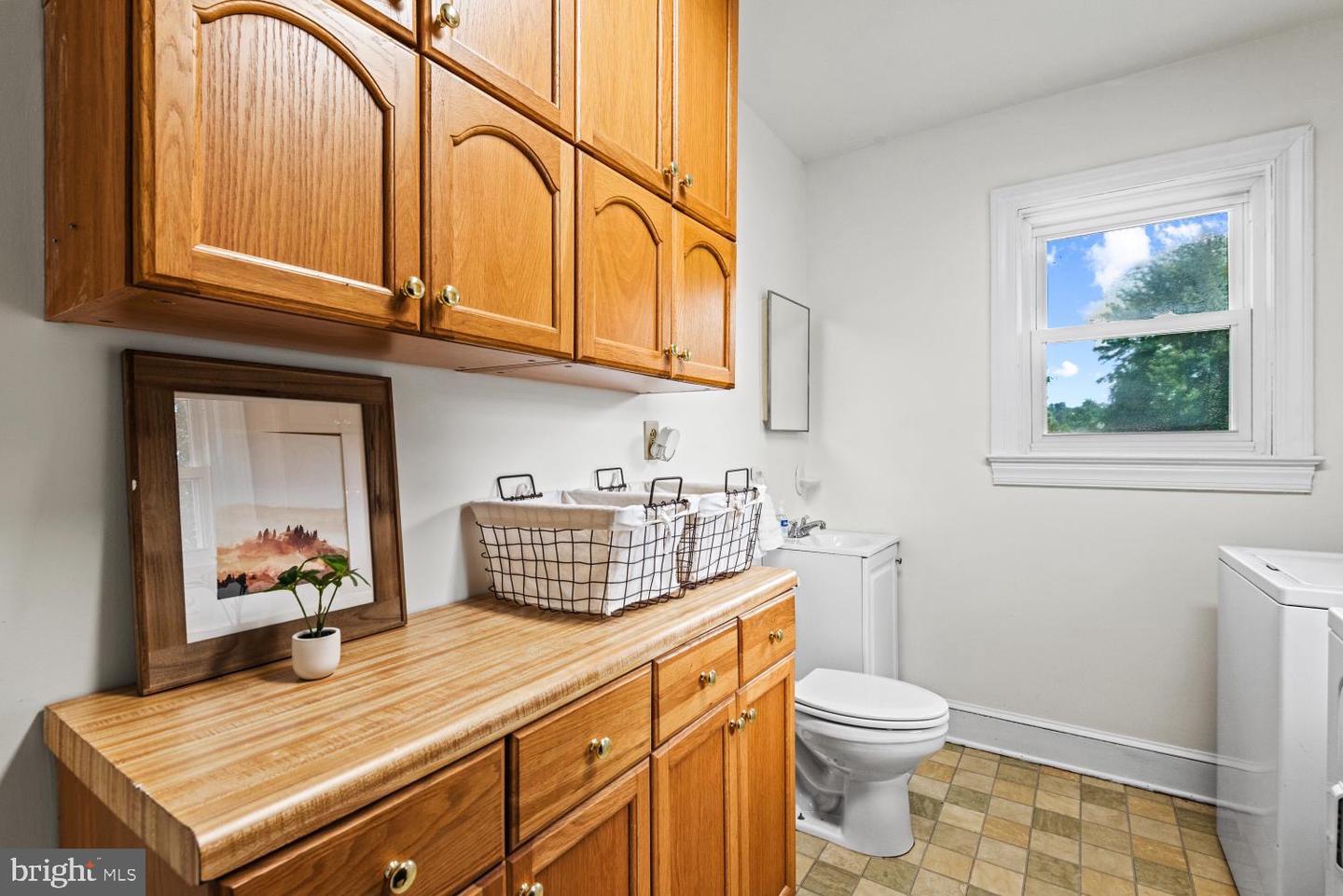 20568 RIDGE ROAD, COLONIAL BEACH, Virginia 22443, 3 Bedrooms Bedrooms, 8 Rooms Rooms,2 BathroomsBathrooms,Residential,For sale,20568 RIDGE ROAD,VAWE2009348 MLS # VAWE2009348