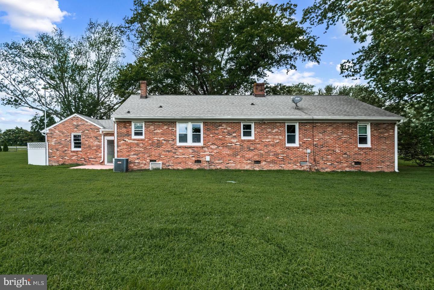 20568 RIDGE ROAD, COLONIAL BEACH, Virginia 22443, 3 Bedrooms Bedrooms, 8 Rooms Rooms,2 BathroomsBathrooms,Residential,For sale,20568 RIDGE ROAD,VAWE2009348 MLS # VAWE2009348