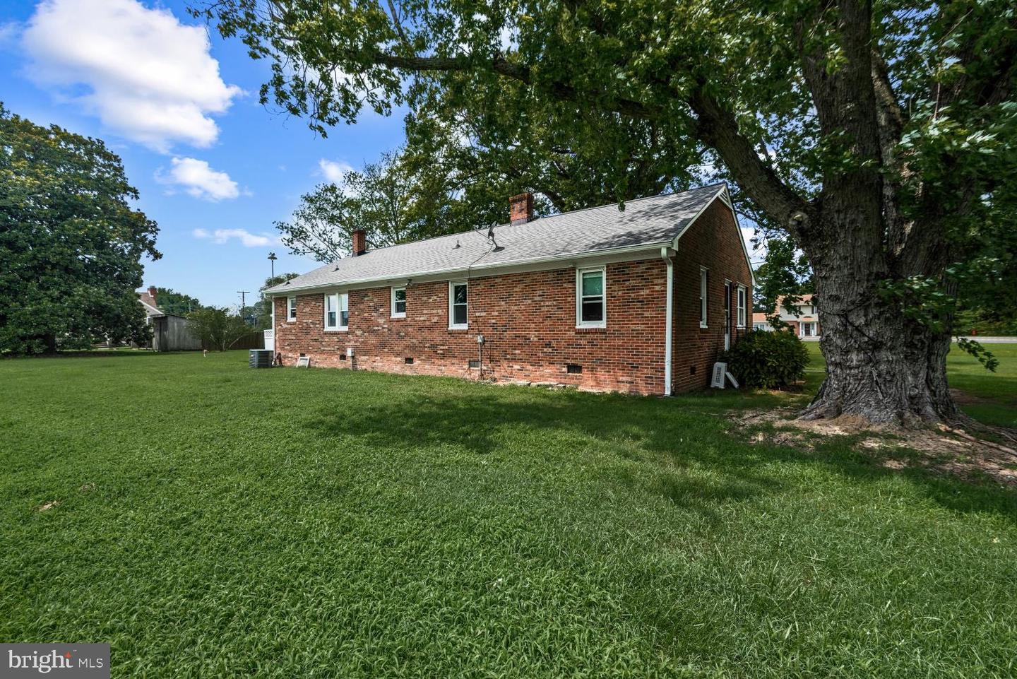 20568 RIDGE ROAD, COLONIAL BEACH, Virginia 22443, 3 Bedrooms Bedrooms, 8 Rooms Rooms,2 BathroomsBathrooms,Residential,For sale,20568 RIDGE ROAD,VAWE2009348 MLS # VAWE2009348