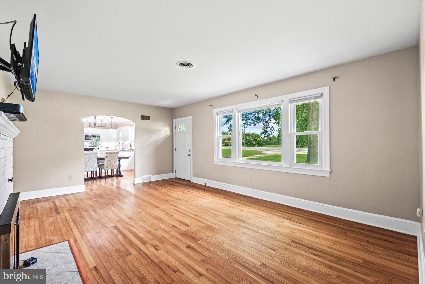 20568 RIDGE ROAD, COLONIAL BEACH, Virginia 22443, 3 Bedrooms Bedrooms, 8 Rooms Rooms,2 BathroomsBathrooms,Residential,For sale,20568 RIDGE ROAD,VAWE2009348 MLS # VAWE2009348