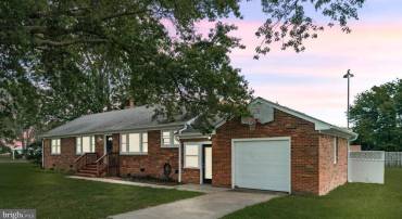 20568 RIDGE ROAD, COLONIAL BEACH, Virginia 22443, 3 Bedrooms Bedrooms, 8 Rooms Rooms,2 BathroomsBathrooms,Residential,For sale,20568 RIDGE ROAD,VAWE2009348 MLS # VAWE2009348