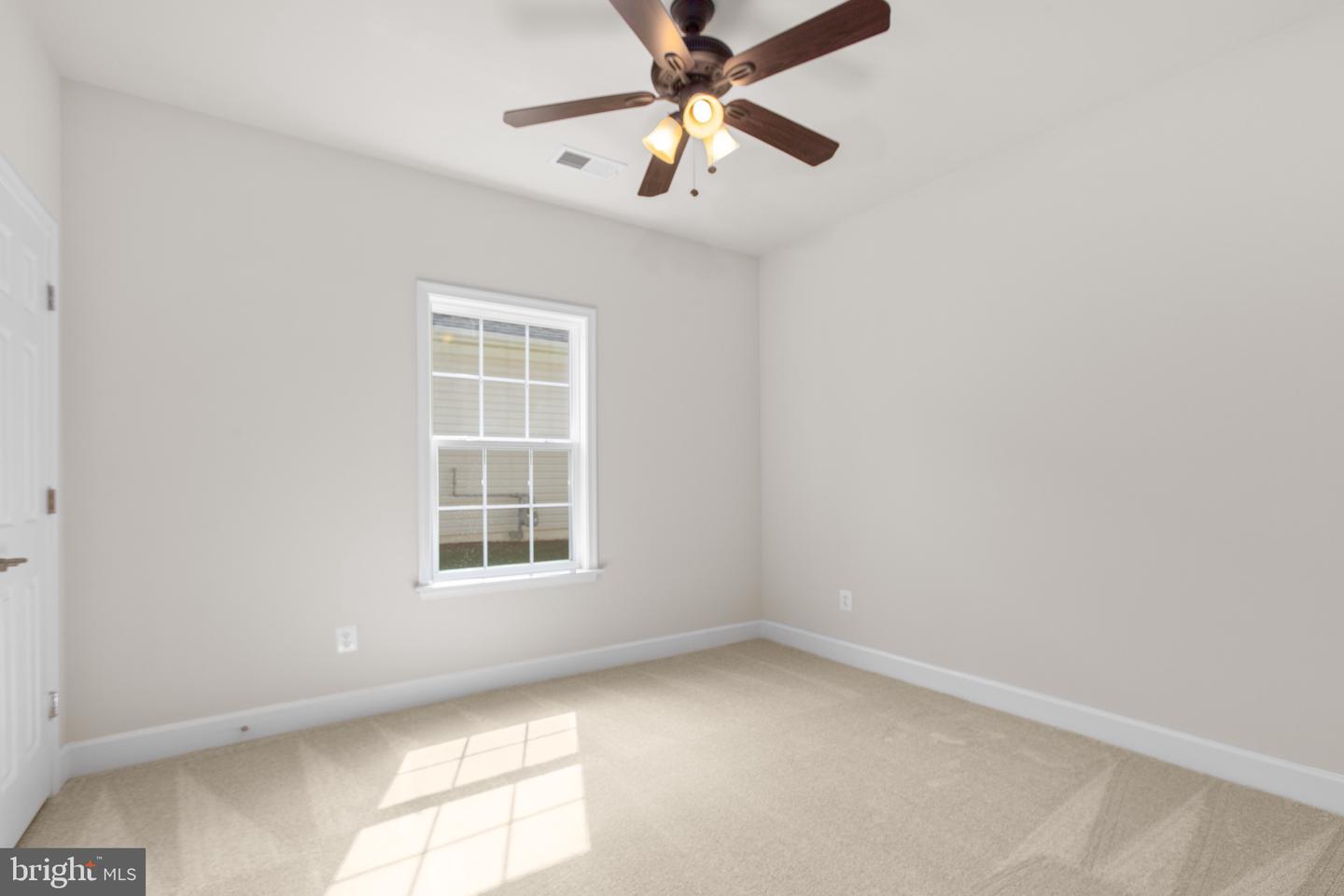 5618 CEDAR MOUNTAIN CT, FREDERICKSBURG, Virginia 22407, 3 Bedrooms Bedrooms, ,2 BathroomsBathrooms,Residential,For sale,5618 CEDAR MOUNTAIN CT,VASP2034886 MLS # VASP2034886