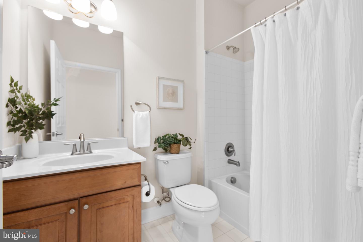 5618 CEDAR MOUNTAIN CT, FREDERICKSBURG, Virginia 22407, 3 Bedrooms Bedrooms, ,2 BathroomsBathrooms,Residential,For sale,5618 CEDAR MOUNTAIN CT,VASP2034886 MLS # VASP2034886