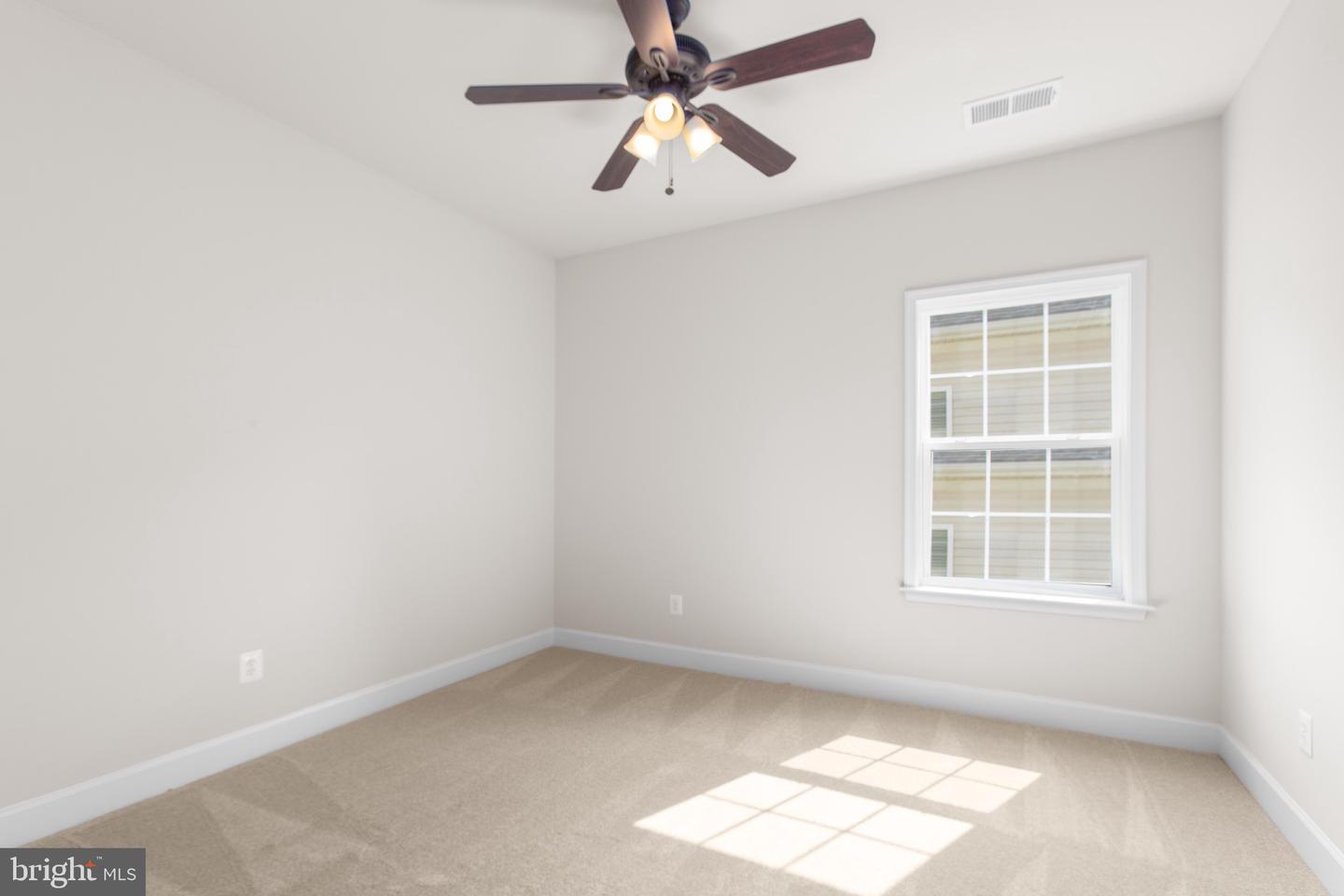 5618 CEDAR MOUNTAIN CT, FREDERICKSBURG, Virginia 22407, 3 Bedrooms Bedrooms, ,2 BathroomsBathrooms,Residential,For sale,5618 CEDAR MOUNTAIN CT,VASP2034886 MLS # VASP2034886