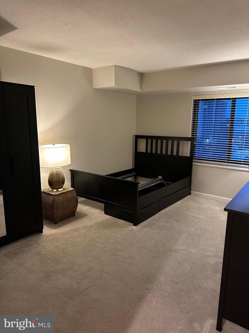 307 YOAKUM PKWY #609, ALEXANDRIA, Virginia 22304, 2 Bedrooms Bedrooms, ,2 BathroomsBathrooms,Residential,For sale,307 YOAKUM PKWY #609,VAAX2047798 MLS # VAAX2047798