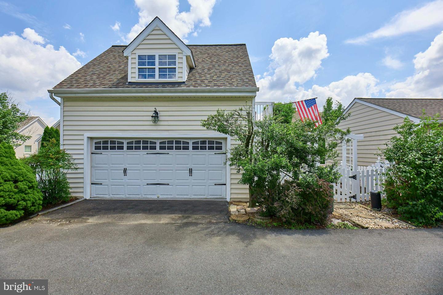 20357 HARTWELL ST, ASHBURN, Virginia 20147, 3 Bedrooms Bedrooms, ,3 BathroomsBathrooms,Residential,For sale,20357 HARTWELL ST,VALO2103038 MLS # VALO2103038