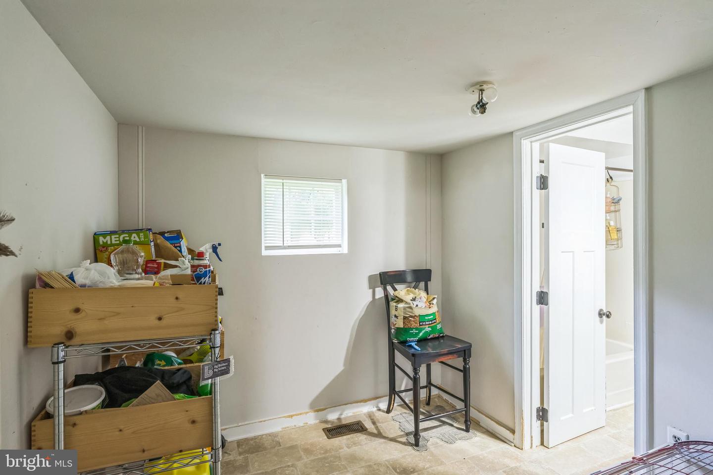 9429 HENSLEY RD, MANASSAS, Virginia 20112, 3 Bedrooms Bedrooms, ,3 BathroomsBathrooms,Residential,For sale,9429 HENSLEY RD,VAPW2099912 MLS # VAPW2099912