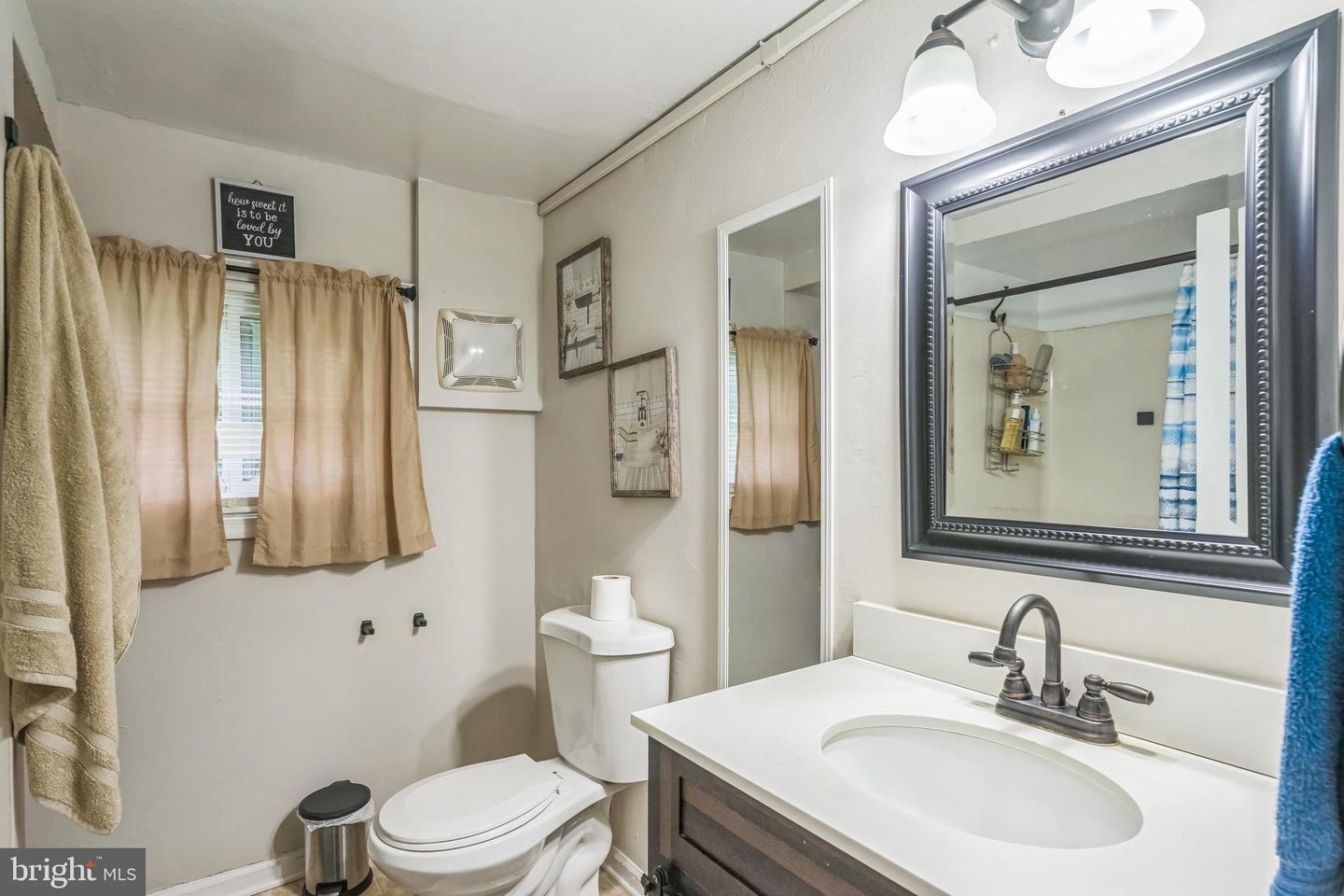 9429 HENSLEY RD, MANASSAS, Virginia 20112, 3 Bedrooms Bedrooms, ,3 BathroomsBathrooms,Residential,For sale,9429 HENSLEY RD,VAPW2099912 MLS # VAPW2099912