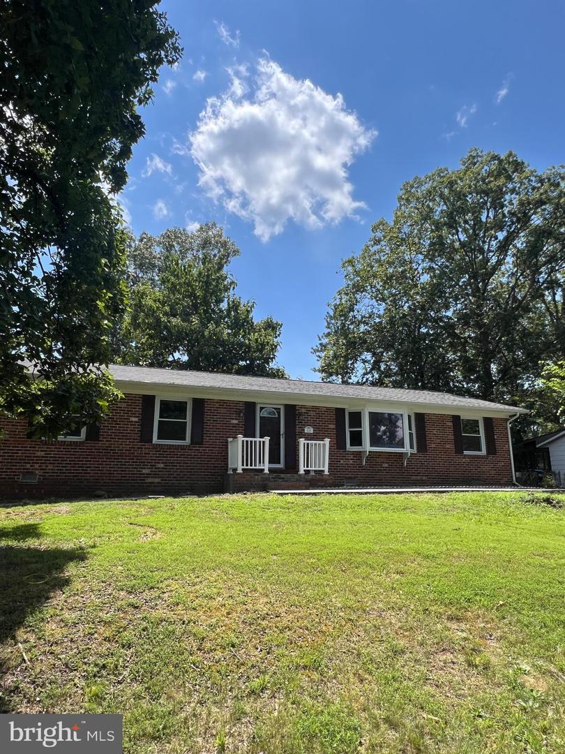 410 DEERWOOD DR, FREDERICKSBURG, Virginia 22401, 3 Bedrooms Bedrooms, ,2 BathroomsBathrooms,Residential,For sale,410 DEERWOOD DR,VAFB2008644 MLS # VAFB2008644