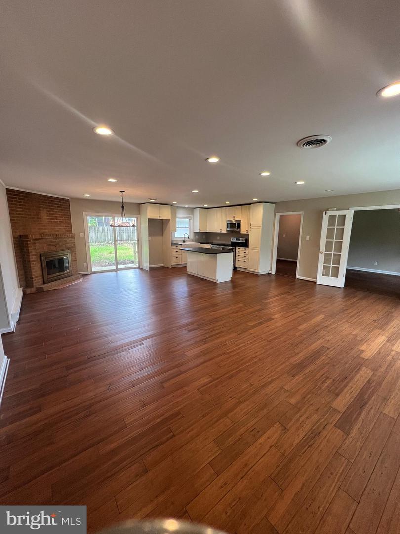 410 DEERWOOD DR, FREDERICKSBURG, Virginia 22401, 3 Bedrooms Bedrooms, ,2 BathroomsBathrooms,Residential,For sale,410 DEERWOOD DR,VAFB2008644 MLS # VAFB2008644