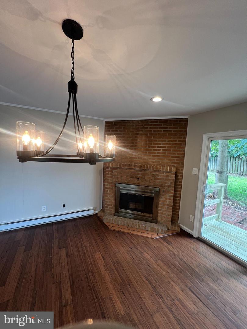410 DEERWOOD DR, FREDERICKSBURG, Virginia 22401, 3 Bedrooms Bedrooms, ,2 BathroomsBathrooms,Residential,For sale,410 DEERWOOD DR,VAFB2008644 MLS # VAFB2008644