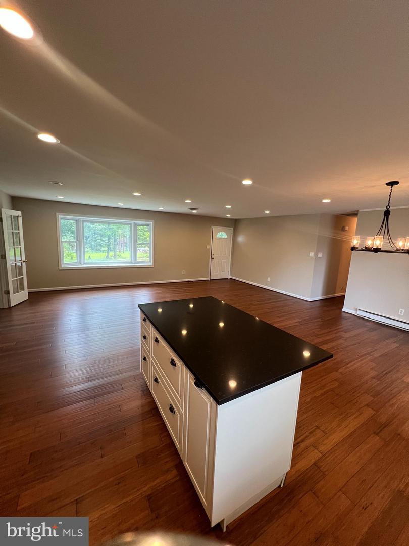 410 DEERWOOD DR, FREDERICKSBURG, Virginia 22401, 3 Bedrooms Bedrooms, ,2 BathroomsBathrooms,Residential,For sale,410 DEERWOOD DR,VAFB2008644 MLS # VAFB2008644