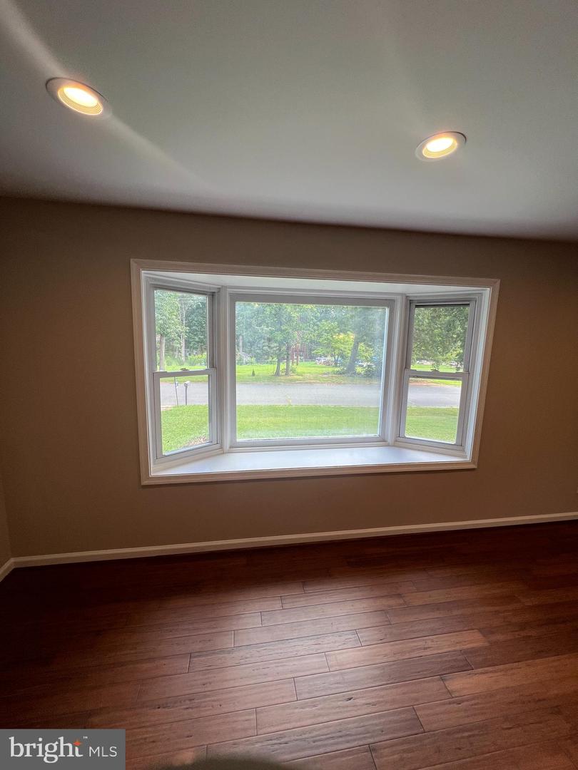 410 DEERWOOD DR, FREDERICKSBURG, Virginia 22401, 3 Bedrooms Bedrooms, ,2 BathroomsBathrooms,Residential,For sale,410 DEERWOOD DR,VAFB2008644 MLS # VAFB2008644