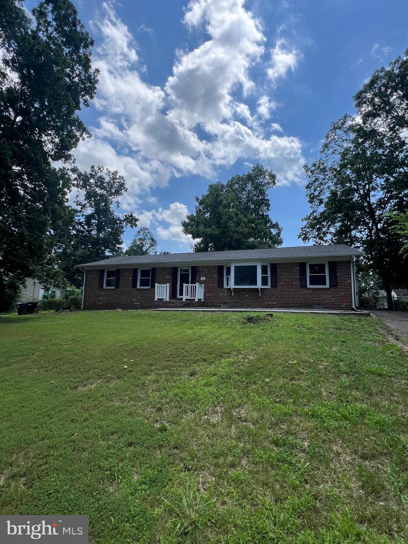 410 DEERWOOD DR, FREDERICKSBURG, Virginia 22401, 3 Bedrooms Bedrooms, ,2 BathroomsBathrooms,Residential,For sale,410 DEERWOOD DR,VAFB2008644 MLS # VAFB2008644