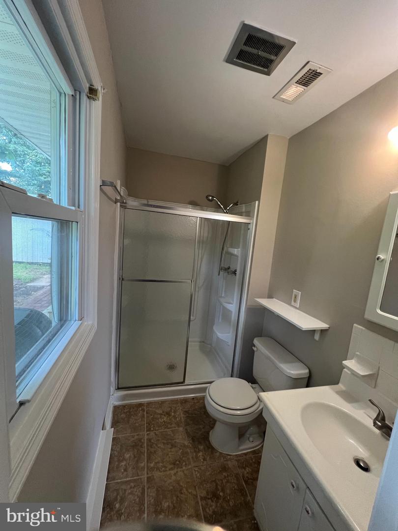 410 DEERWOOD DR, FREDERICKSBURG, Virginia 22401, 3 Bedrooms Bedrooms, ,2 BathroomsBathrooms,Residential,For sale,410 DEERWOOD DR,VAFB2008644 MLS # VAFB2008644