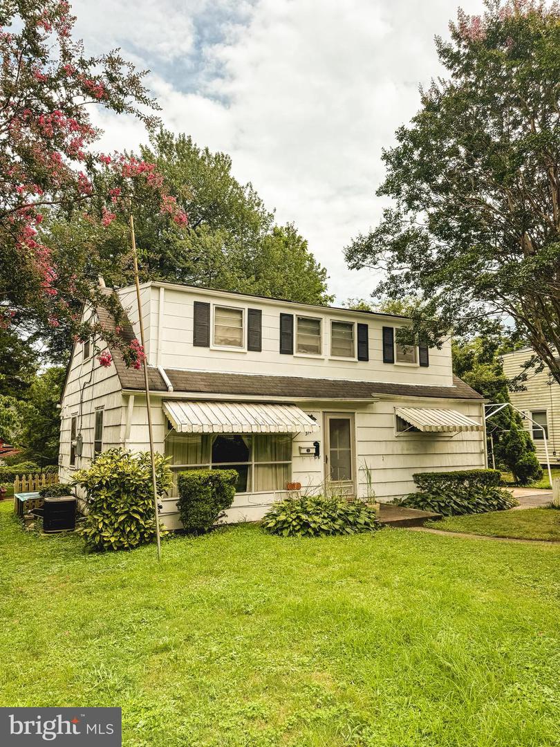 3141 ANNANDALE RD, FALLS CHURCH, Virginia 22042, 4 Bedrooms Bedrooms, ,2 BathroomsBathrooms,Residential,For sale,3141 ANNANDALE RD,VAFX2257368 MLS # VAFX2257368