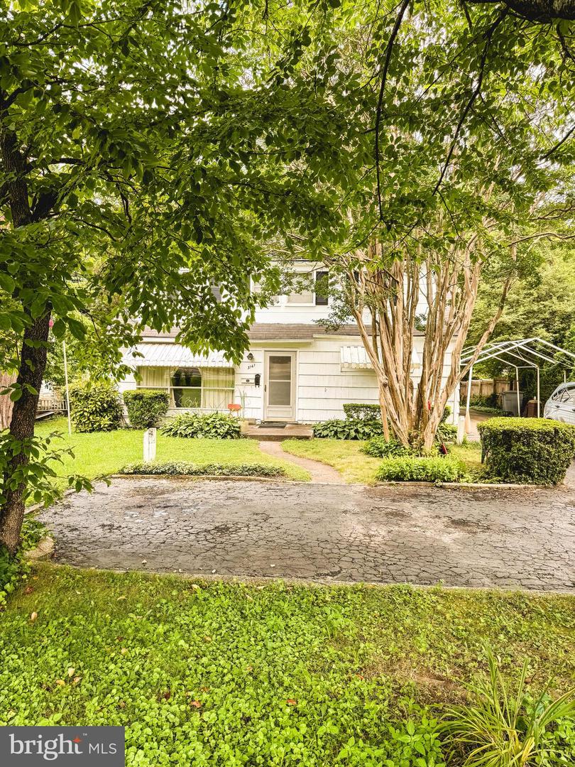 3141 ANNANDALE RD, FALLS CHURCH, Virginia 22042, 4 Bedrooms Bedrooms, ,2 BathroomsBathrooms,Residential,For sale,3141 ANNANDALE RD,VAFX2257368 MLS # VAFX2257368