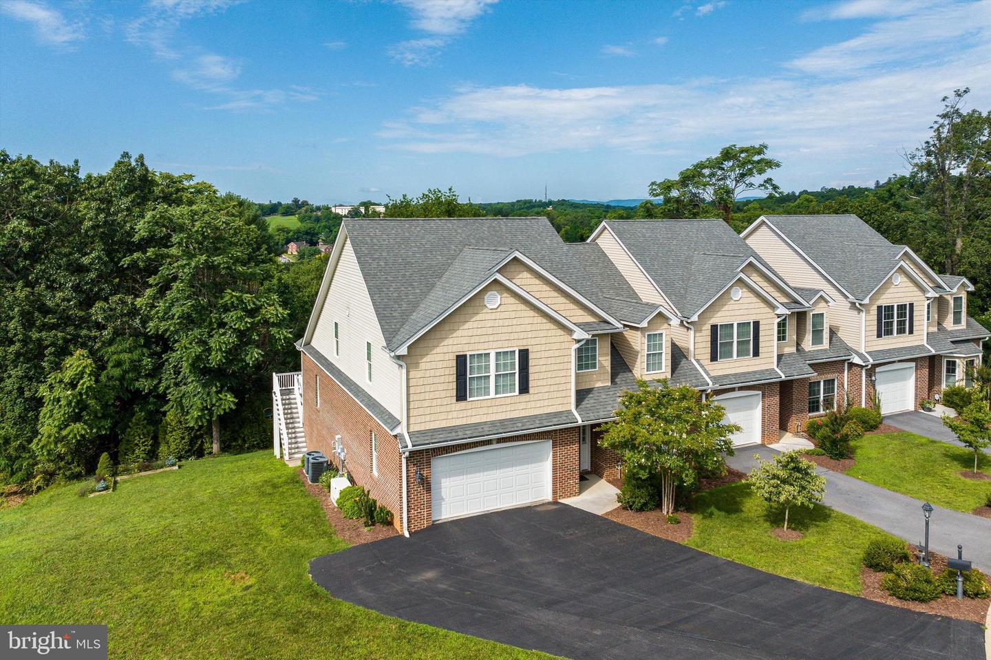 229 FOREST RIDGE RD, STAUNTON, Virginia 24401, 4 Bedrooms Bedrooms, ,2 BathroomsBathrooms,Residential,For sale,229 FOREST RIDGE RD,VASC2000698 MLS # VASC2000698