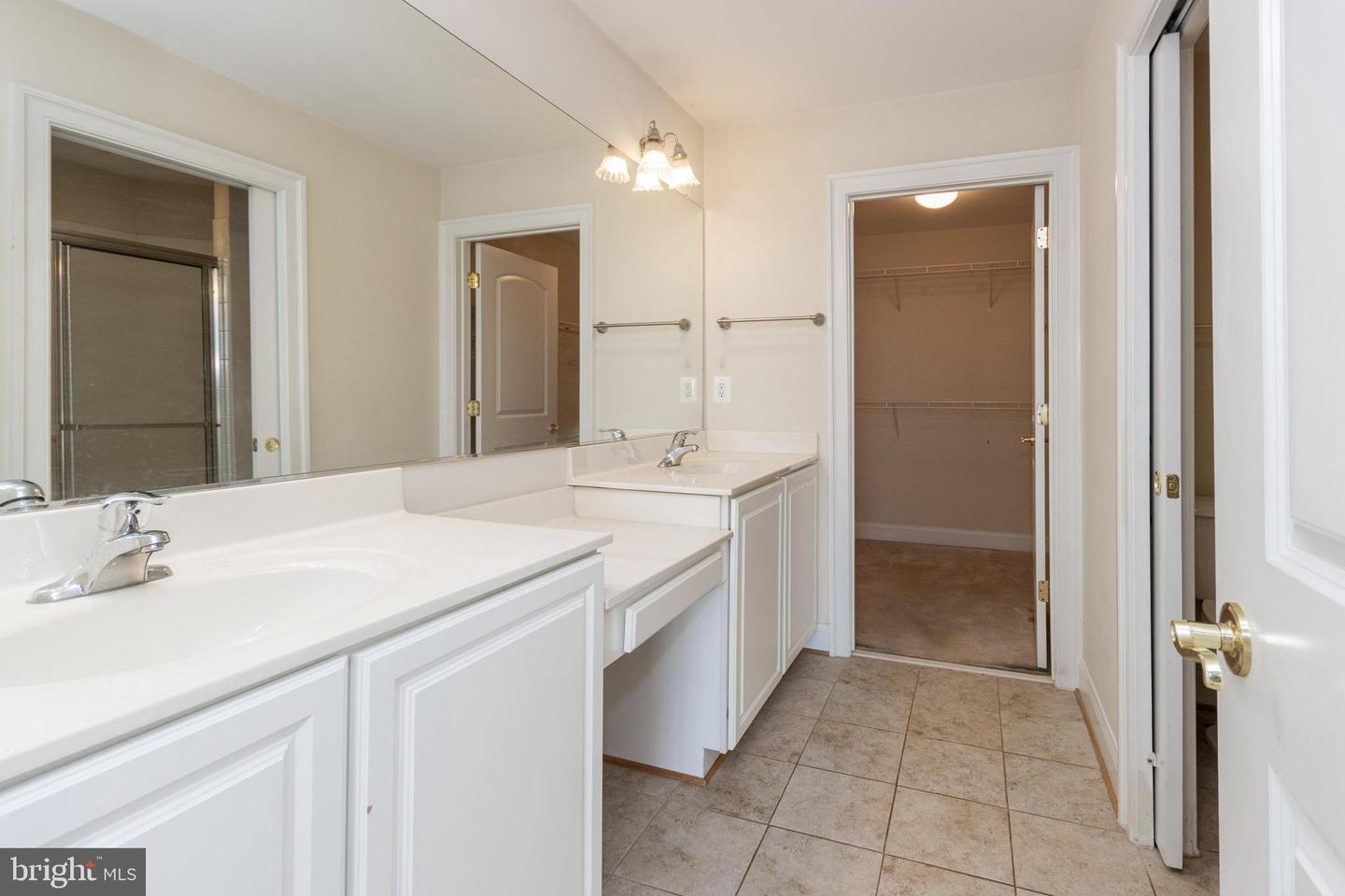 6255 AUTUMN LEAF DR, FREDERICKSBURG, Virginia 22407, 3 Bedrooms Bedrooms, ,2 BathroomsBathrooms,Residential,For sale,6255 AUTUMN LEAF DR,VASP2034904 MLS # VASP2034904