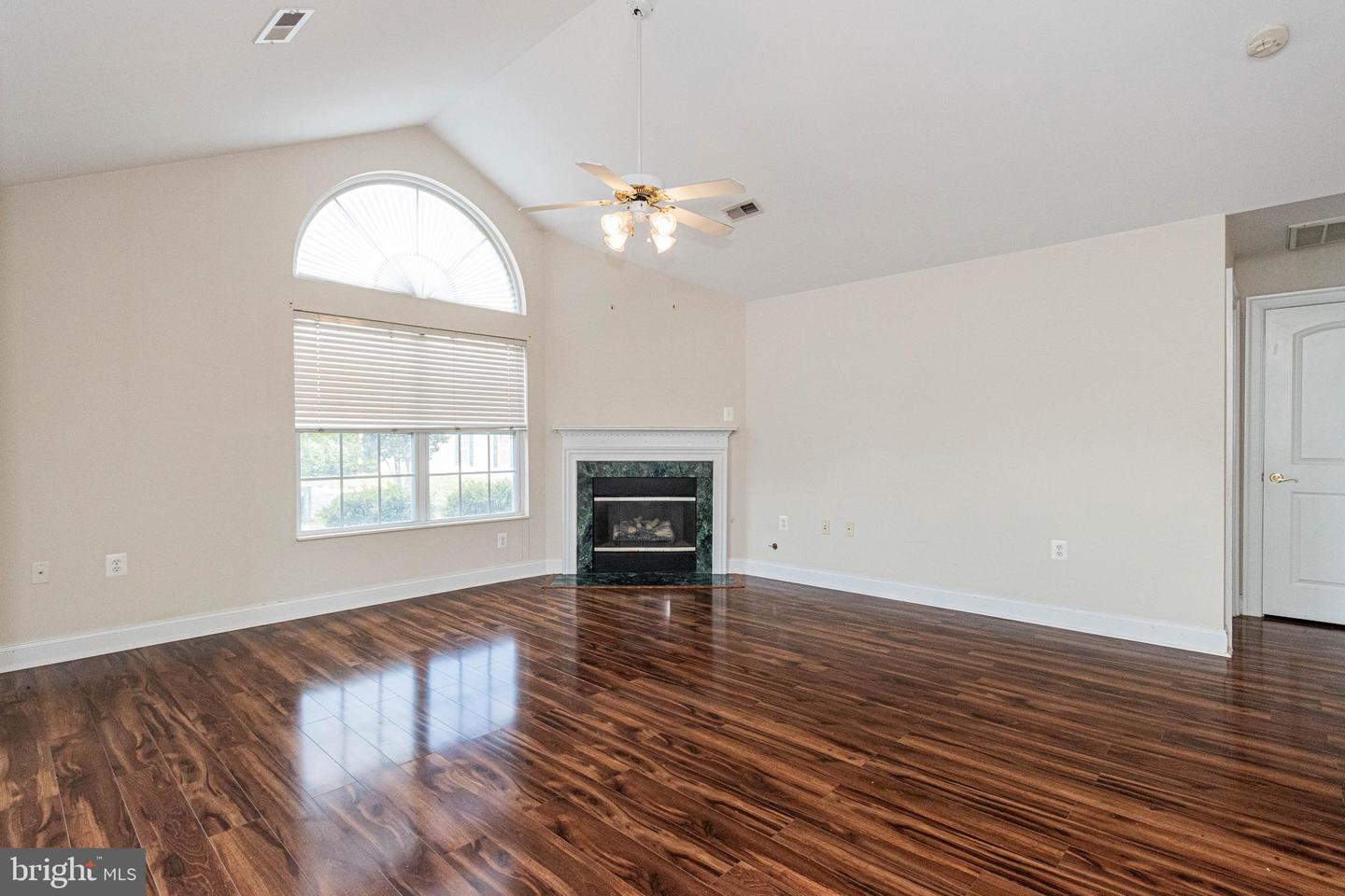 6255 AUTUMN LEAF DR, FREDERICKSBURG, Virginia 22407, 3 Bedrooms Bedrooms, ,2 BathroomsBathrooms,Residential,For sale,6255 AUTUMN LEAF DR,VASP2034904 MLS # VASP2034904